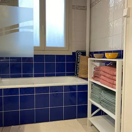 90m2 Lumineux, Centre, Vue Eglise Penchee 캉