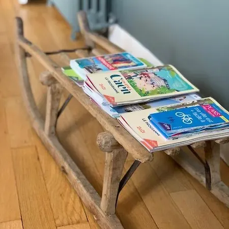 Apartament 90m2 Lumineux, Centre, Vue Eglise Penchee *