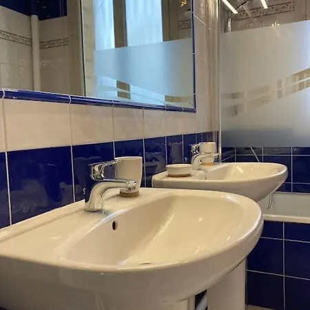 90m2 Lumineux, Centre, Vue Eglise Penchee *