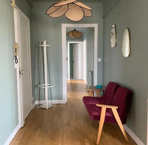 Daire 90m2 Lumineux, Centre, Vue Eglise Penchee Caen